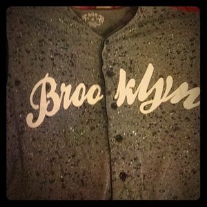 Brooklyn jersey size meduim